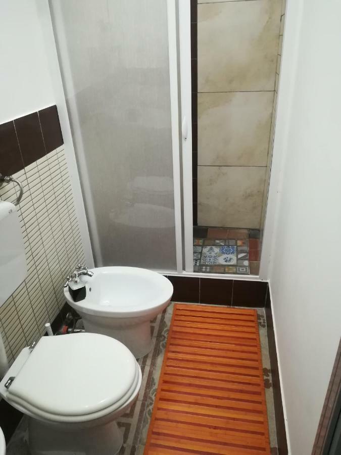Apartamento Casa In Palazzo Graffeo Erika Palermo Exterior foto