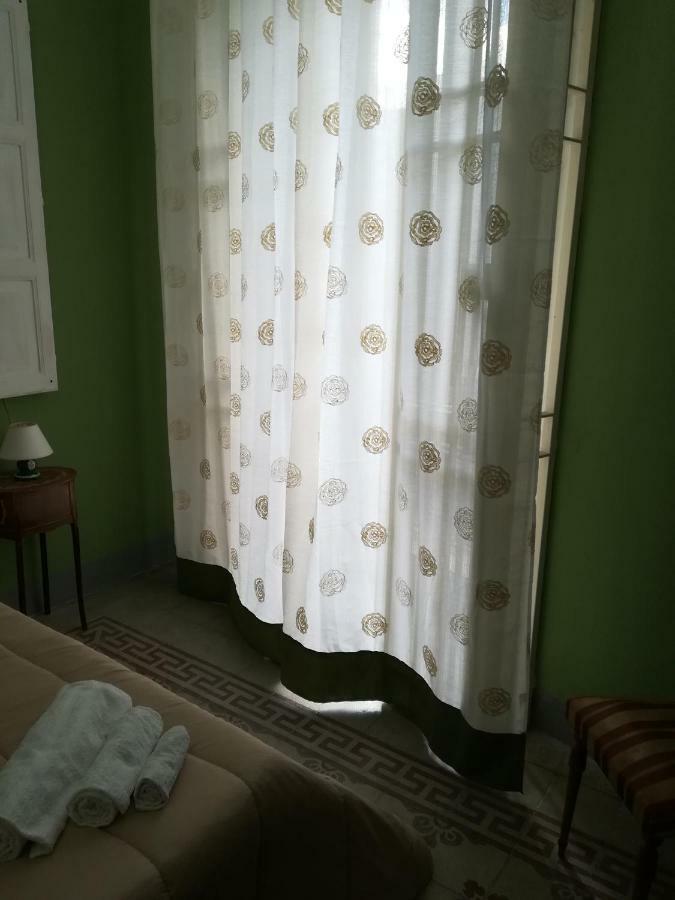 Apartamento Casa In Palazzo Graffeo Erika Palermo Exterior foto